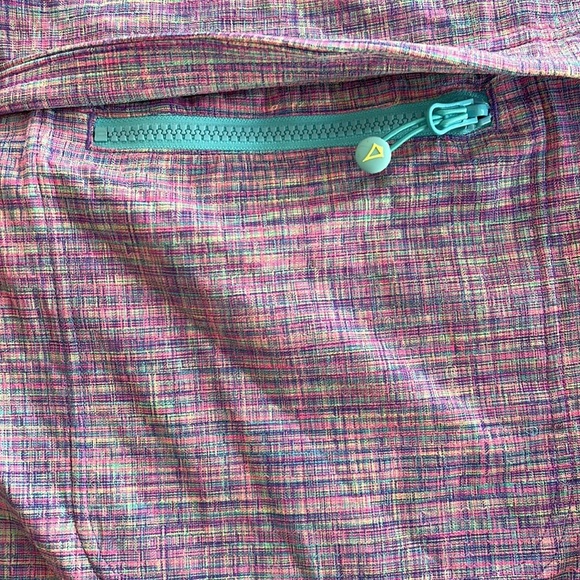 Ivivva space dye light weight jacket - Picture 9 of 10